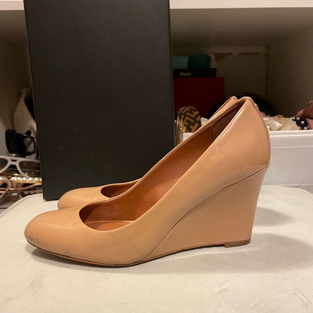 Coach wedges